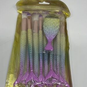 New Mermaid Makeup Brush Set - Pink and Purple